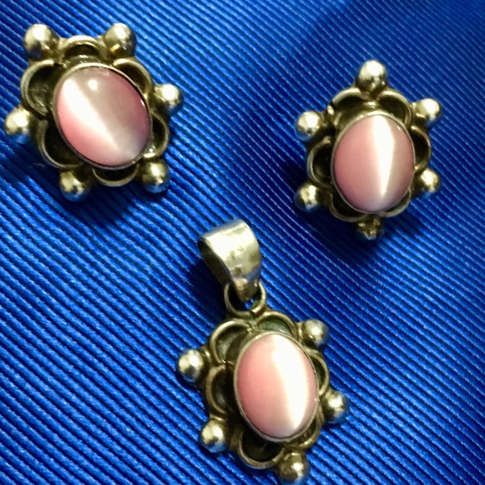 Solid Silver 9.25 Pink Earrings & Pendant